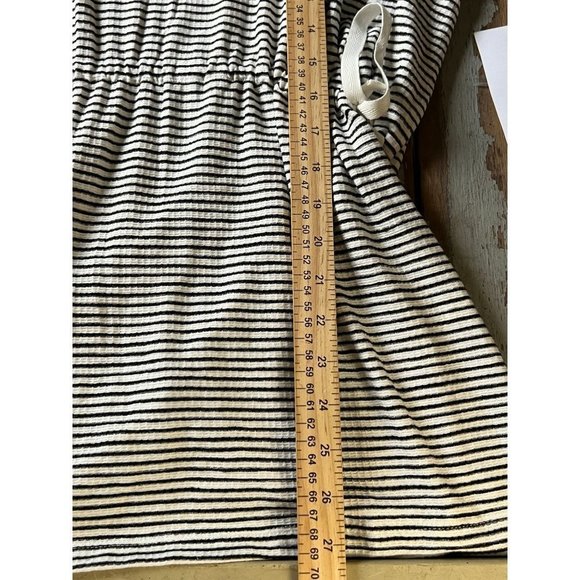 Max Studio women's black and white sleeveless top/coverup size L NWT - Picture 9 of 10